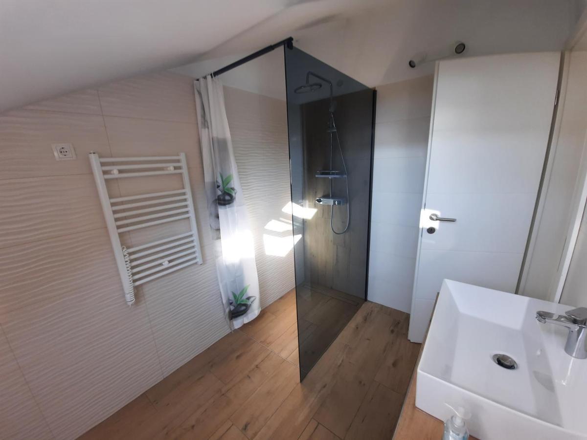 Sea View Later Apartment Rijeka Zewnętrze zdjęcie