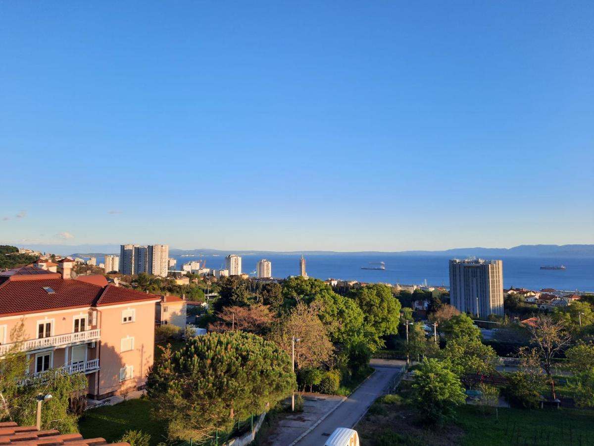 Sea View Later Apartment Rijeka Zewnętrze zdjęcie