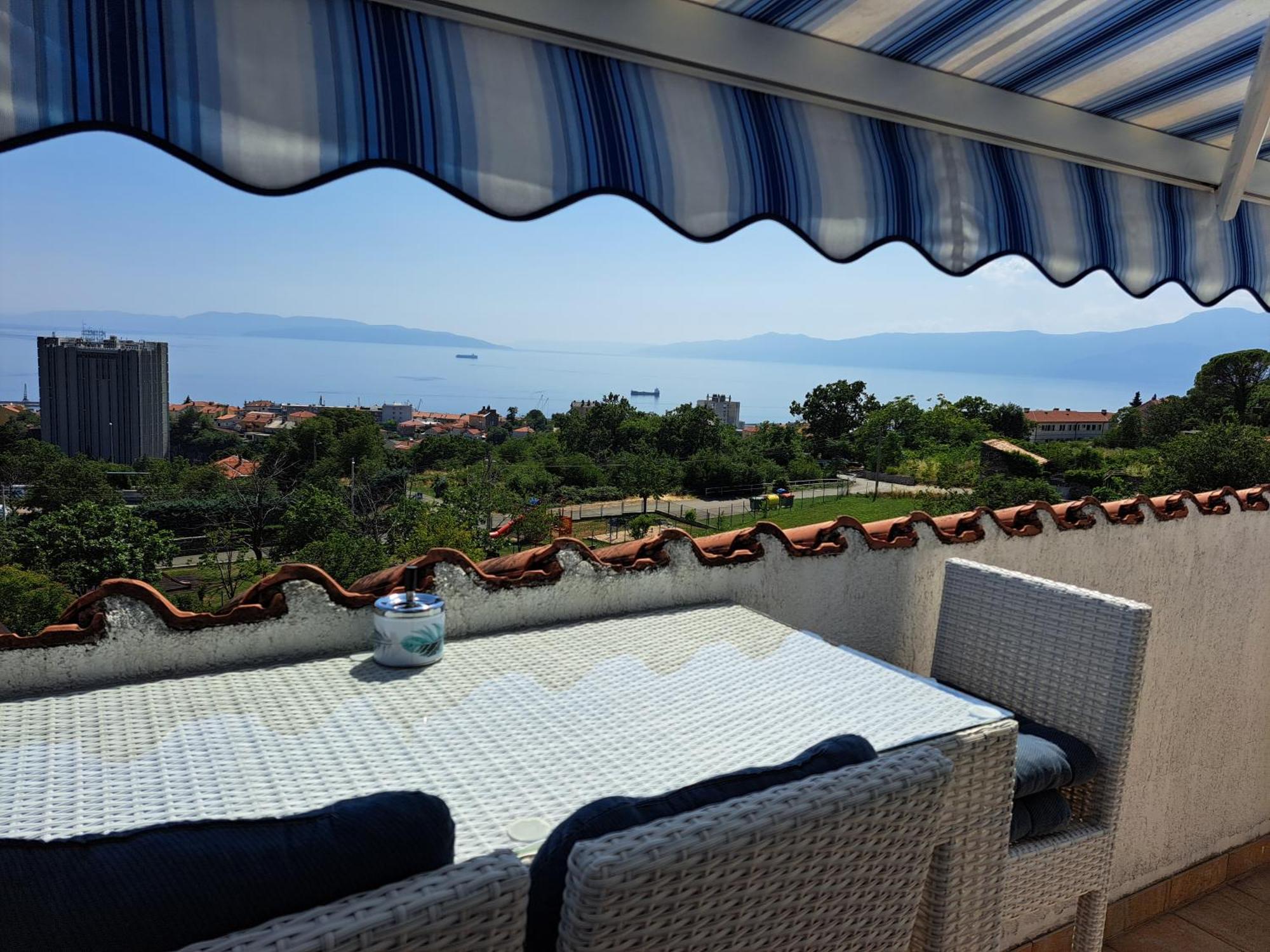 Sea View Later Apartment Rijeka Zewnętrze zdjęcie